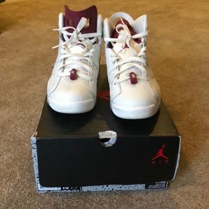 Air Jordan 6 retro “maroon 6”